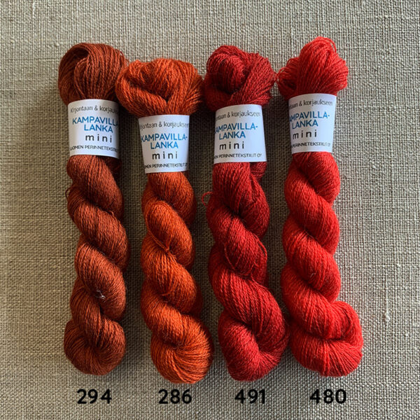 Vuorelman kampavillalanka mini, värit 294, 286, 491 ja 480